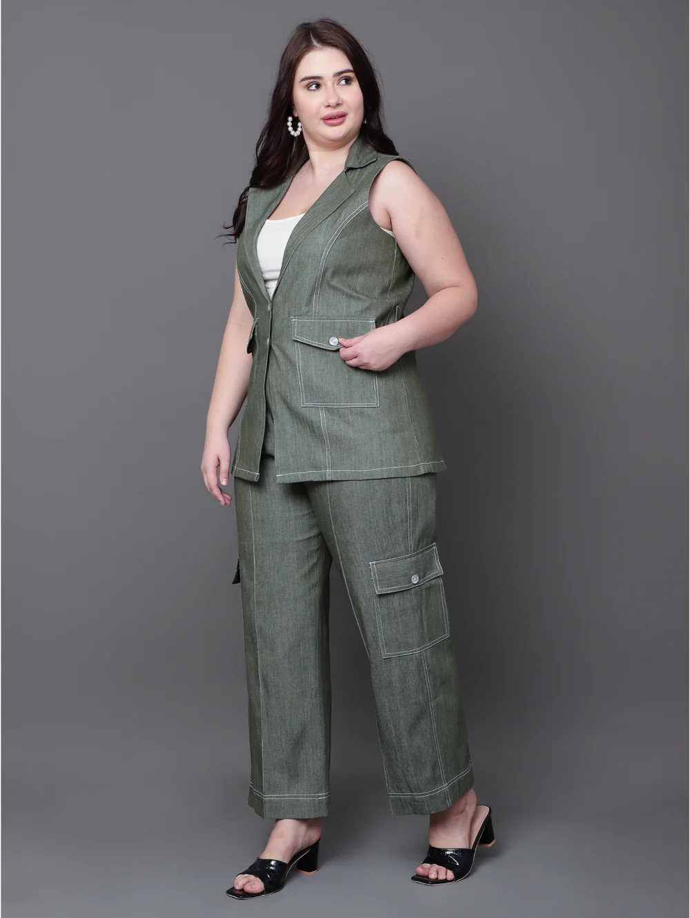 olive-pocket-charm-coord